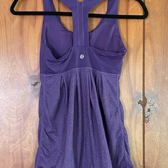 Lululemon tank - Picture 5 of 6